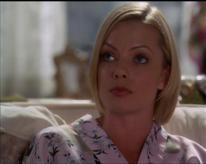 Charmed-Online_dot_net-5x01-2AWitchTail0893.jpg