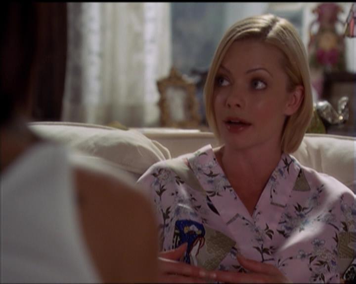 Charmed-Online_dot_net-5x01-2AWitchTail0928.jpg