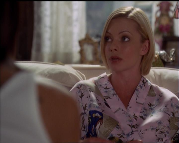 Charmed-Online_dot_net-5x01-2AWitchTail0929.jpg