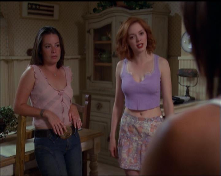 Charmed-Online_dot_net-5x01-2AWitchTail1001.jpg