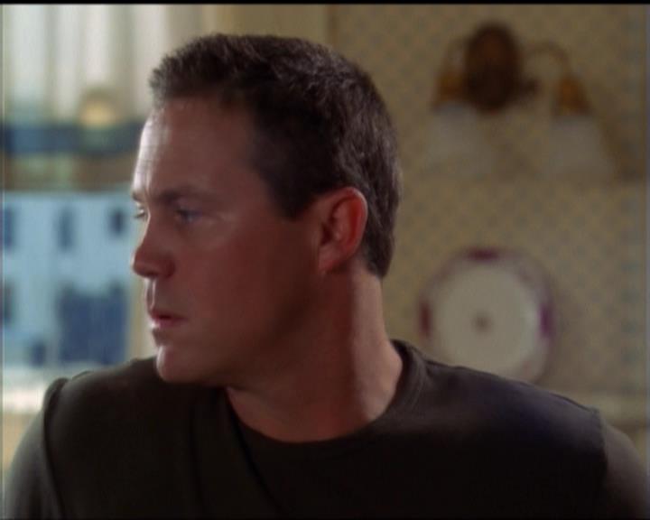 Charmed-Online_dot_net-5x01-2AWitchTail1029.jpg