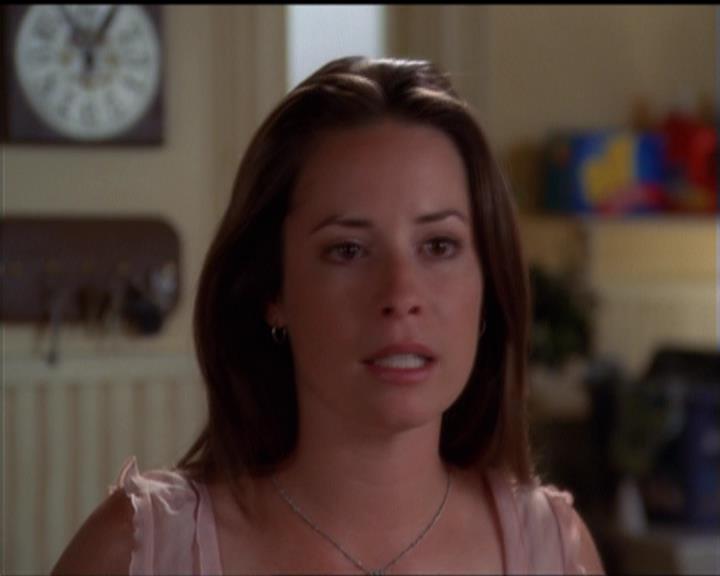 Charmed-Online_dot_net-5x01-2AWitchTail1031.jpg