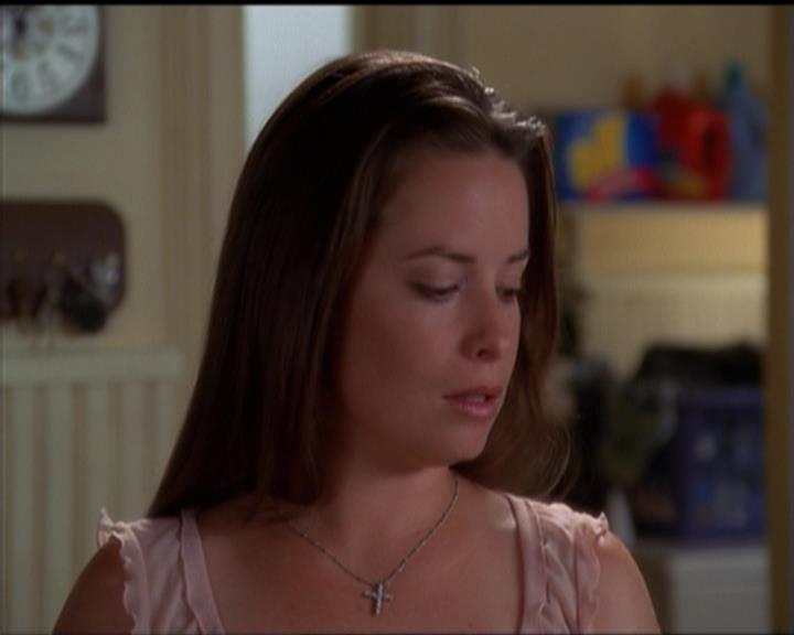 Charmed-Online_dot_net-5x01-2AWitchTail1063.jpg
