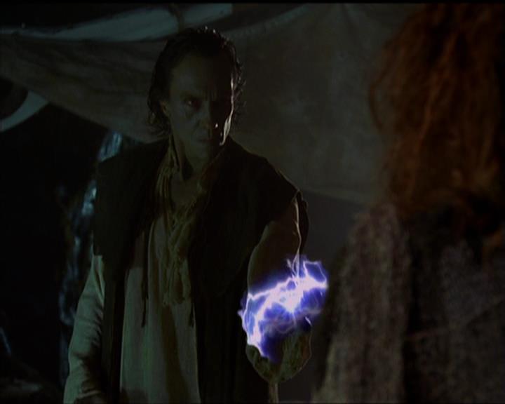 Charmed-Online_dot_net-5x01-2AWitchTail1157.jpg Charmed-Online_dot_net-5x01-2AWitchTail1157.jpg