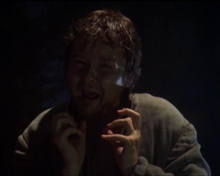 Charmed-Online_dot_net-5x01-2AWitchTail1164.jpg