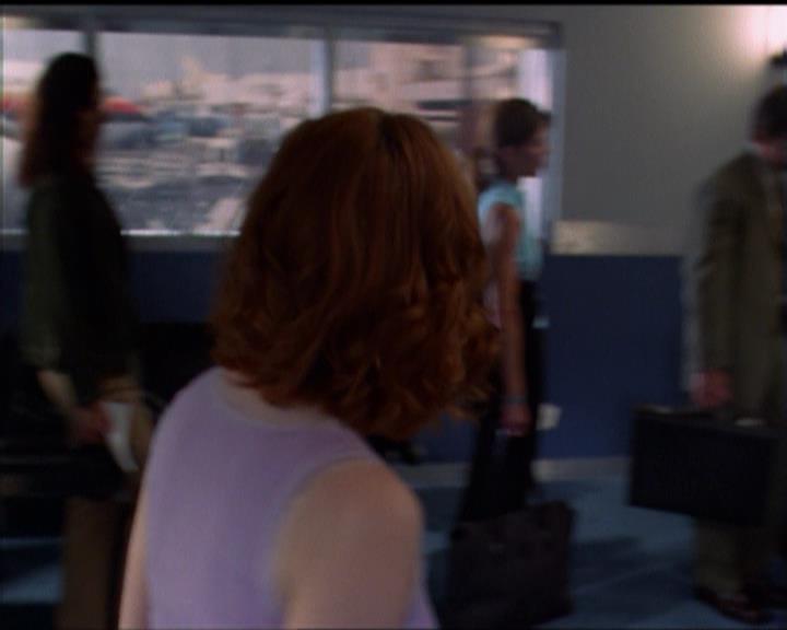 Charmed-Online_dot_net-5x01-2AWitchTail1204.jpg