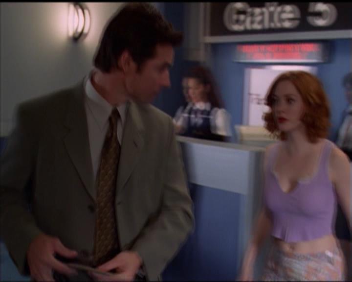Charmed-Online_dot_net-5x01-2AWitchTail1209.jpg