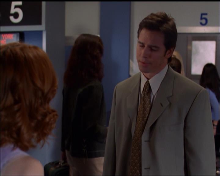 Charmed-Online_dot_net-5x01-2AWitchTail1244.jpg