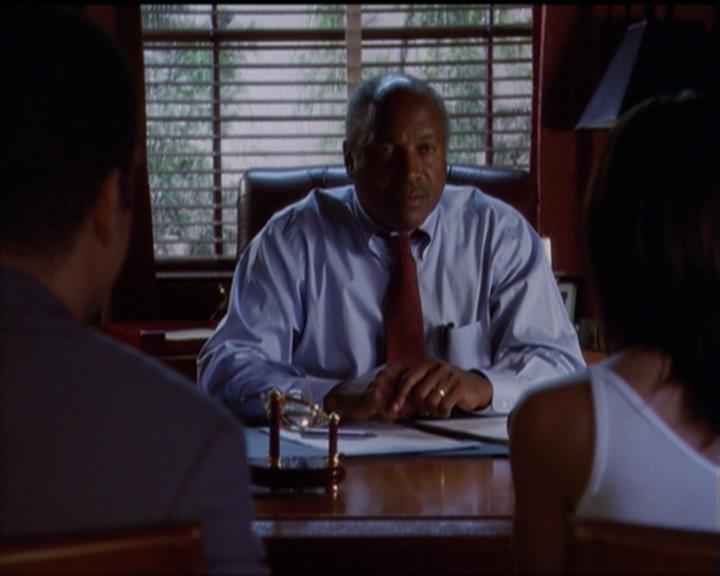 Charmed-Online_dot_net-5x01-2AWitchTail1279.jpg Charmed-Online_dot_net-5x01-2AWitchTail1279.jpg