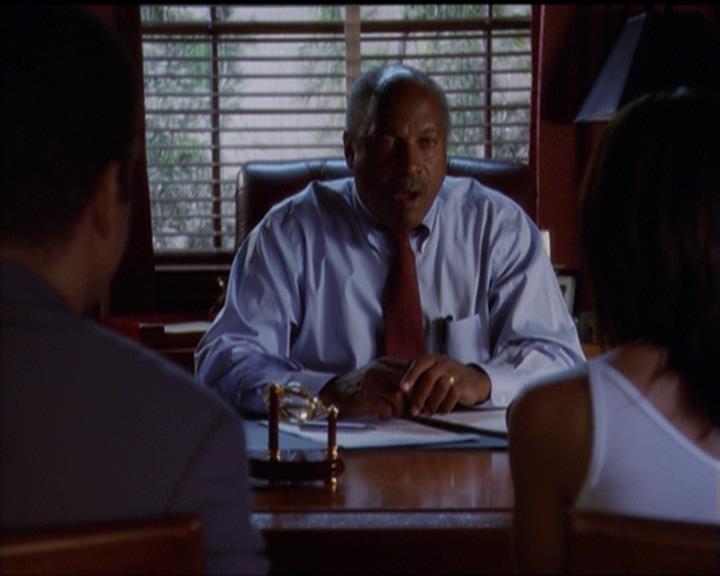 Charmed-Online_dot_net-5x01-2AWitchTail1281.jpg Charmed-Online_dot_net-5x01-2AWitchTail1281.jpg