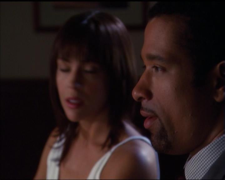Charmed-Online_dot_net-5x01-2AWitchTail1299.jpg