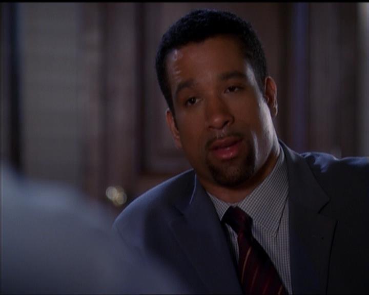 Charmed-Online_dot_net-5x01-2AWitchTail1309.jpg Charmed-Online_dot_net-5x01-2AWitchTail1309.jpg