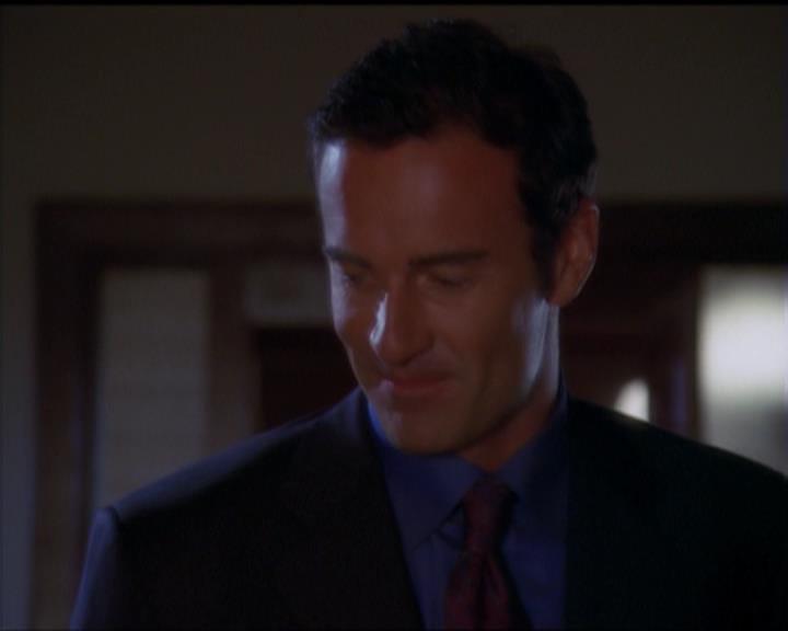 Charmed-Online_dot_net-5x01-2AWitchTail1330.jpg