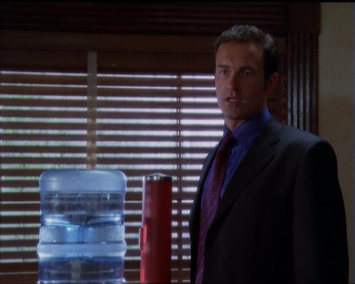 Charmed-Online_dot_net-5x01-2AWitchTail1396.jpg