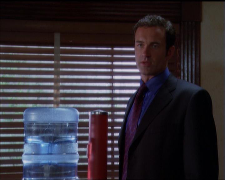 Charmed-Online_dot_net-5x01-2AWitchTail1397.jpg