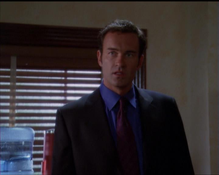 Charmed-Online_dot_net-5x01-2AWitchTail1400.jpg
