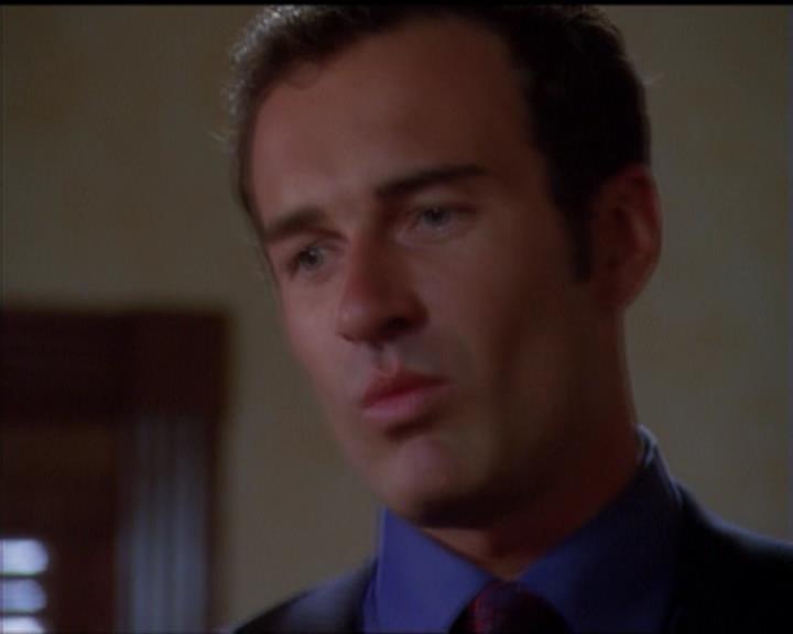 Charmed-Online_dot_net-5x01-2AWitchTail1433.jpg