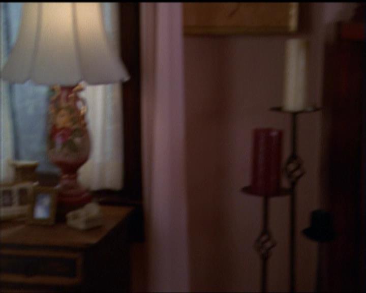 Charmed-Online_dot_net-5x01-2AWitchTail1471.jpg
