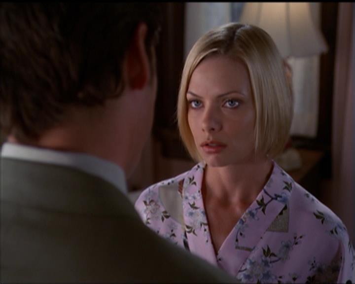 Charmed-Online_dot_net-5x01-2AWitchTail1530.jpg