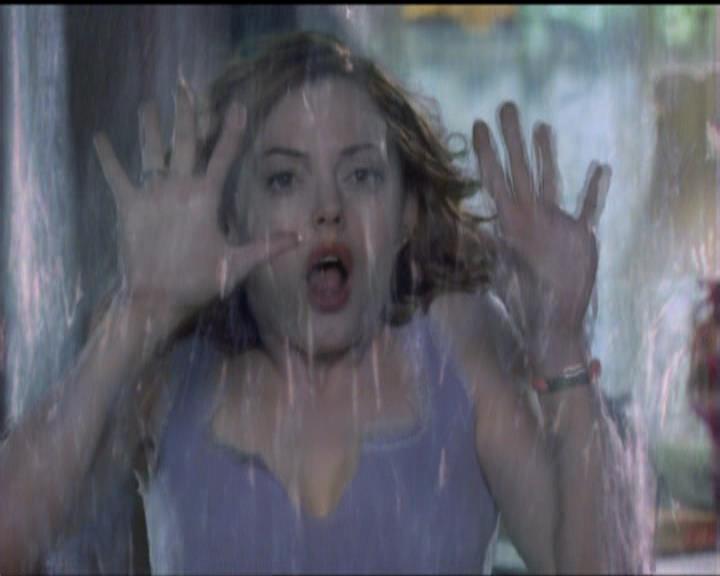 Charmed-Online_dot_net-5x01-2AWitchTail1605.jpg