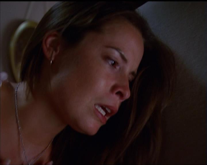 Charmed-Online_dot_net-5x01-2AWitchTail1614.jpg