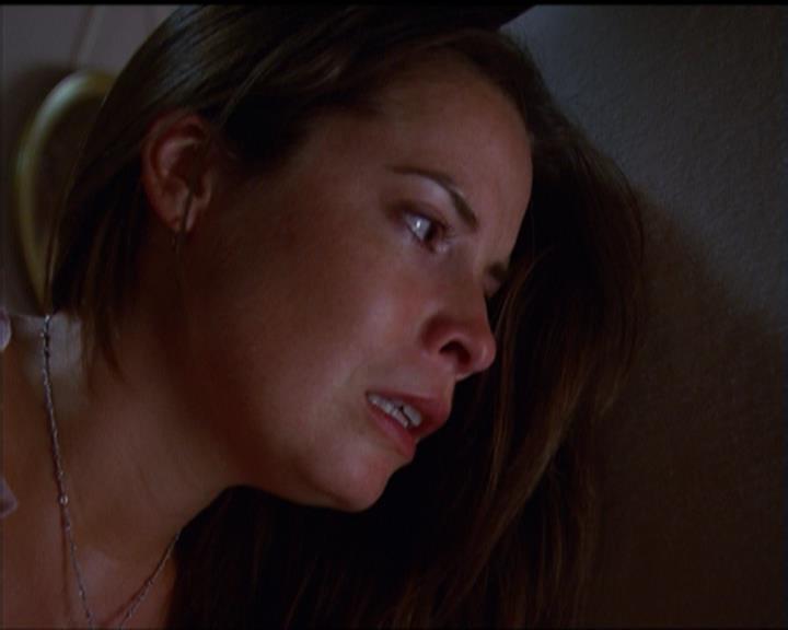 Charmed-Online_dot_net-5x01-2AWitchTail1617.jpg