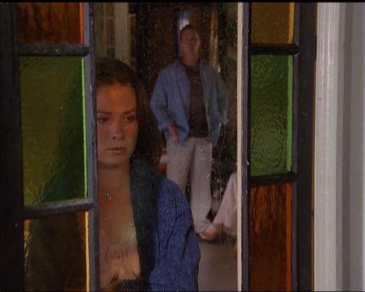 Charmed-Online_dot_net-5x01-2AWitchTail1639.jpg