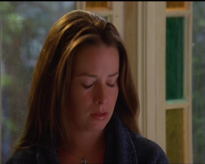Charmed-Online_dot_net-5x01-2AWitchTail1670.jpg