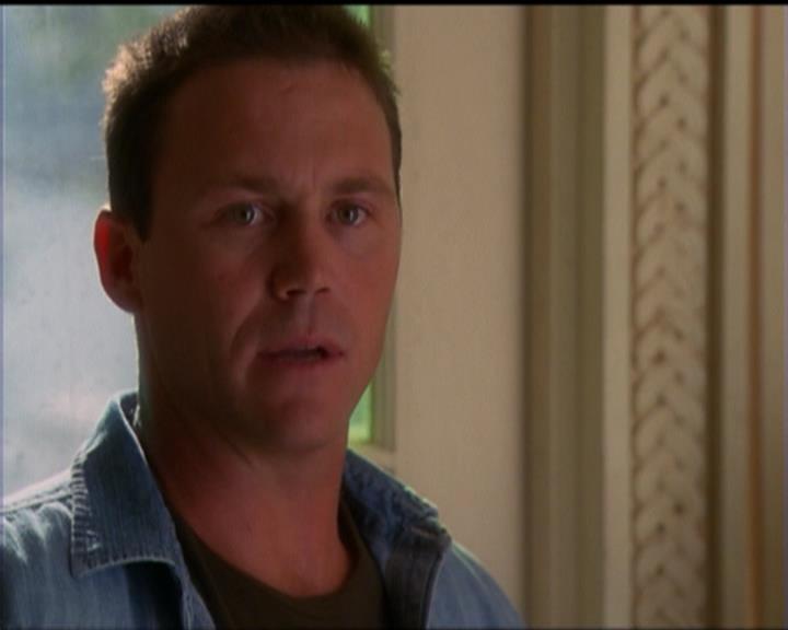 Charmed-Online_dot_net-5x01-2AWitchTail1713.jpg