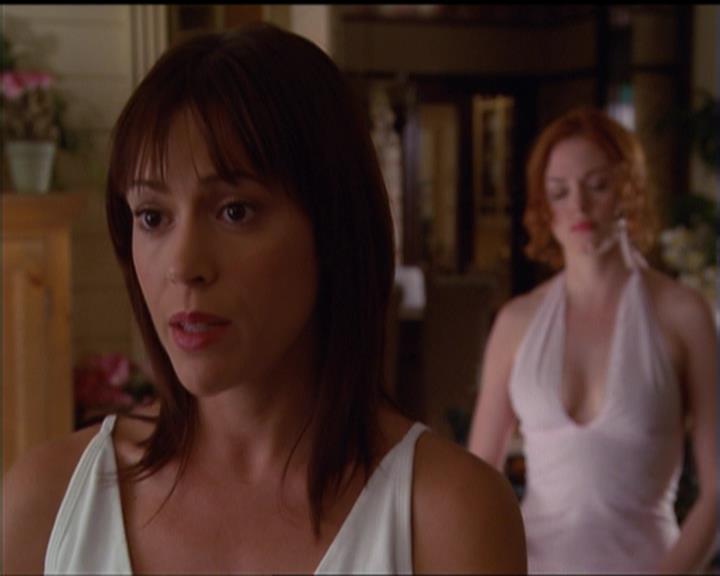 Charmed-Online_dot_net-5x01-2AWitchTail1728.jpg