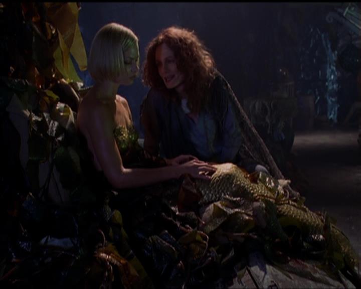 Charmed-Online_dot_net-5x01-2AWitchTail1765.jpg