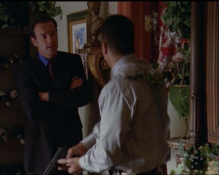 Charmed-Online_dot_net-5x01-2AWitchTail1835.jpg