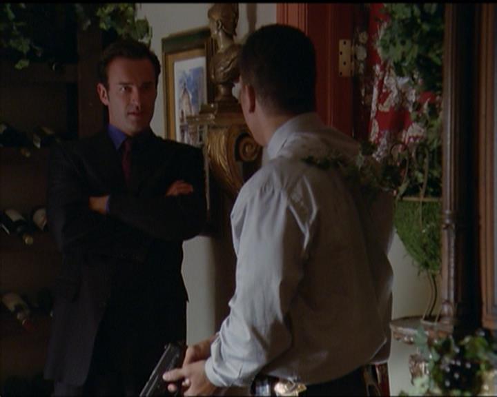 Charmed-Online_dot_net-5x01-2AWitchTail1836.jpg