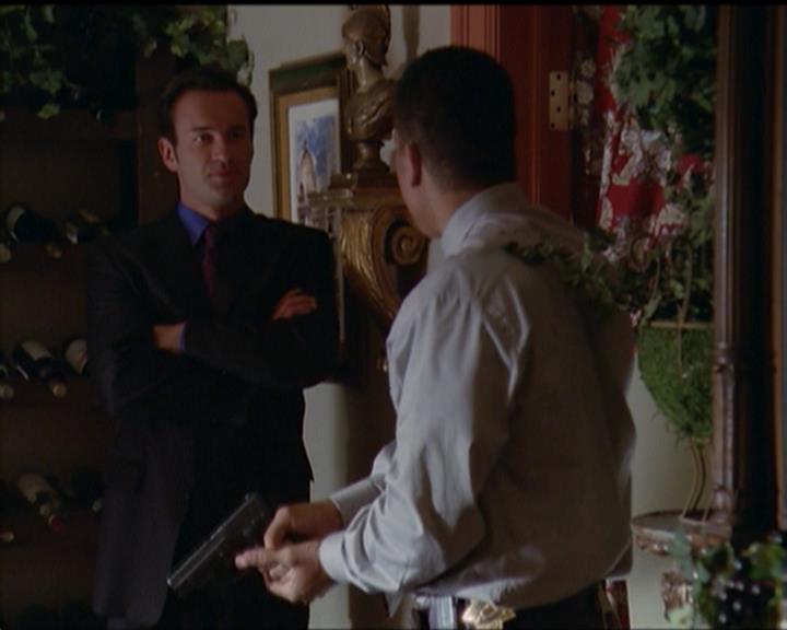Charmed-Online_dot_net-5x01-2AWitchTail1837.jpg
