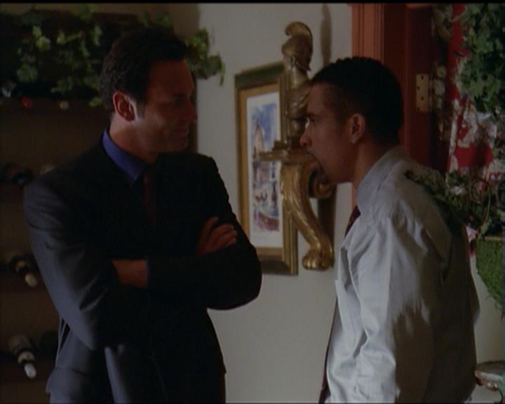 Charmed-Online_dot_net-5x01-2AWitchTail1841.jpg