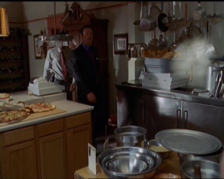 Charmed-Online_dot_net-5x01-2AWitchTail1845.jpg