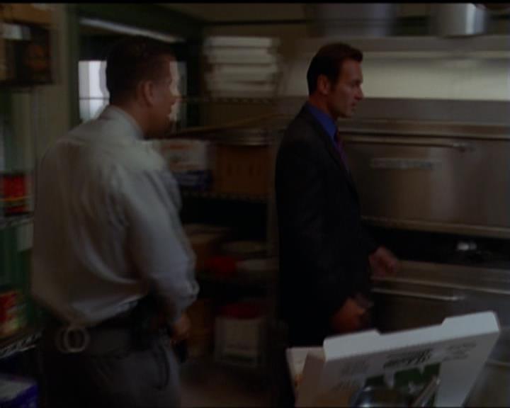 Charmed-Online_dot_net-5x01-2AWitchTail1850.jpg