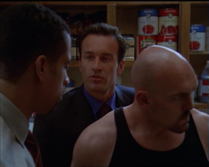 Charmed-Online_dot_net-5x01-2AWitchTail1877.jpg