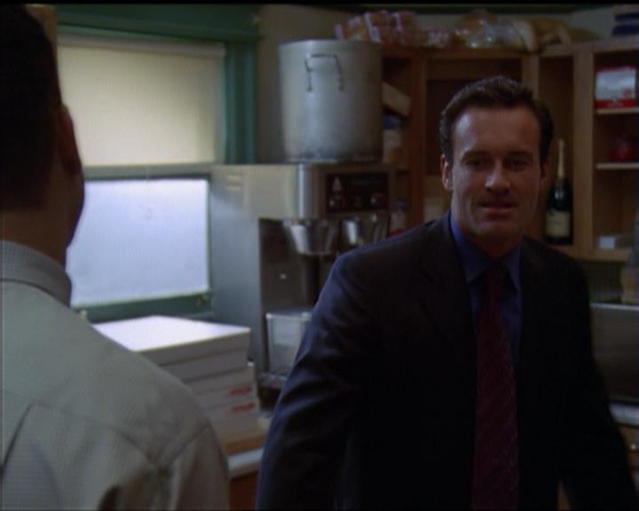 Charmed-Online_dot_net-5x01-2AWitchTail1886.jpg