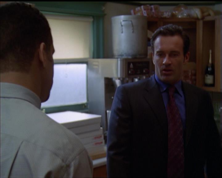 Charmed-Online_dot_net-5x01-2AWitchTail1887.jpg