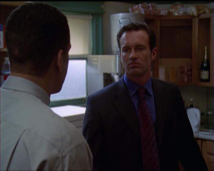 Charmed-Online_dot_net-5x01-2AWitchTail1893.jpg