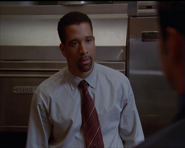 Charmed-Online_dot_net-5x01-2AWitchTail1895.jpg
