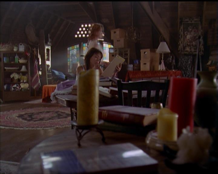 Charmed-Online_dot_net-5x01-2AWitchTail1907.jpg