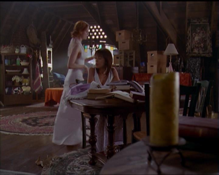 Charmed-Online_dot_net-5x01-2AWitchTail1912.jpg
