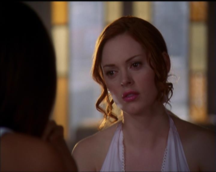 Charmed-Online_dot_net-5x01-2AWitchTail1960.jpg