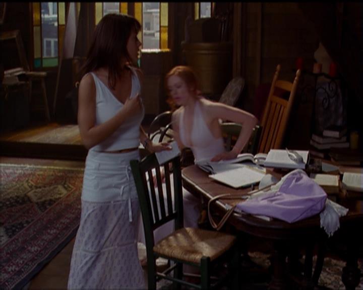 Charmed-Online_dot_net-5x01-2AWitchTail2027.jpg