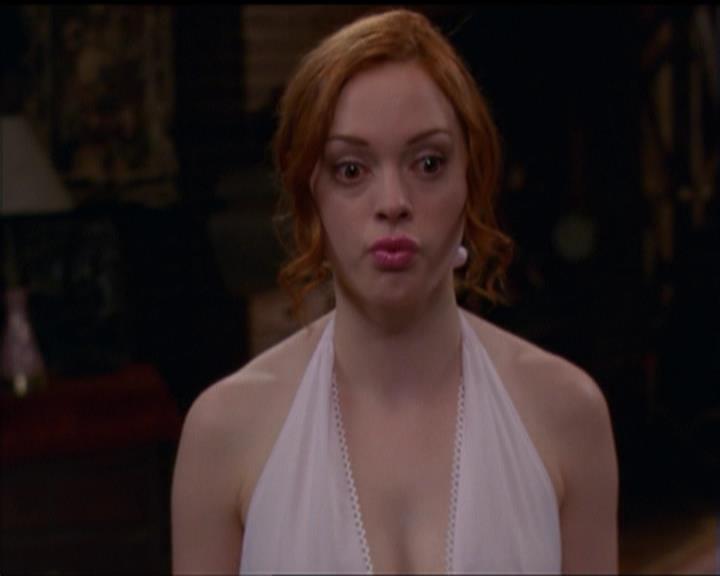 Charmed-Online_dot_net-5x01-2AWitchTail2057.jpg