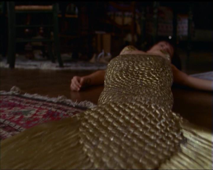 Charmed-Online_dot_net-5x01-2AWitchTail2066.jpg