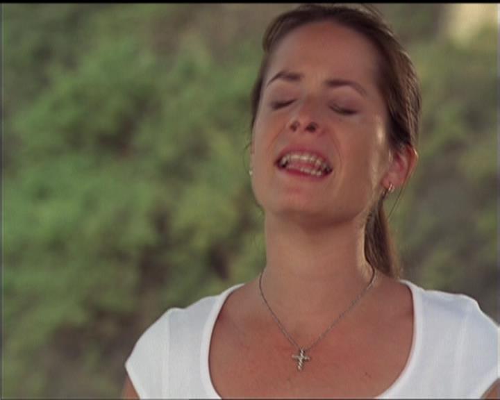 Charmed-Online_dot_net-5x01-2AWitchTail2102.jpg