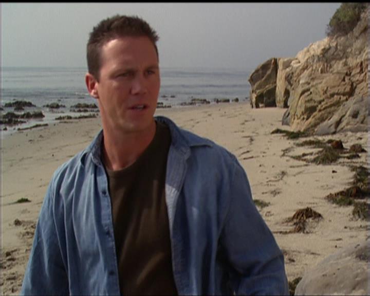 Charmed-Online_dot_net-5x01-2AWitchTail2249.jpg
